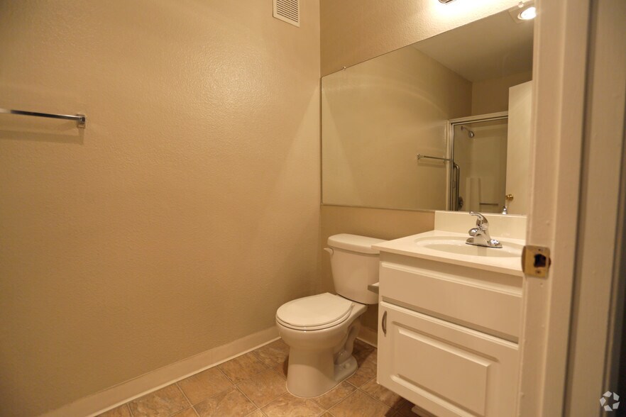 Bathroom Fixtures Escondido emerald glen rentals - escondido, ca | apartments Bathroom Fixtures Escondido emerald glen rentals - escondido, ca | apartments