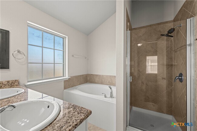 Building Photo - 3414 Greyfriar Dr