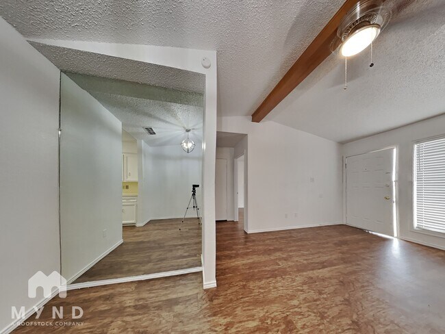 Foto del edificio - 6181 34th St