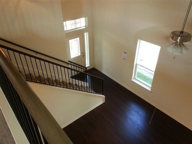 Foto del edificio - 2504 McDonald Way