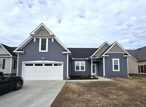Building Photo - 608 Millbrooke Cir