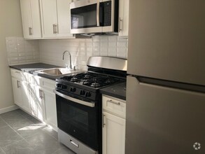 Building Photo - 500 Alma Terrace