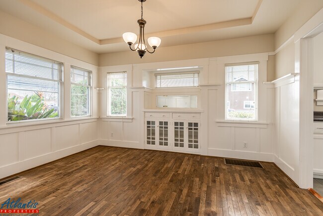 Building Photo - 4579 Alum Rock Ave