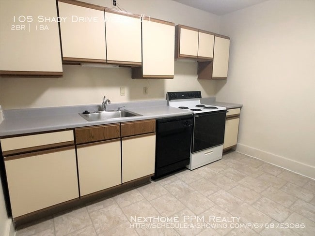 Building Photo - 105 Shady Dr W