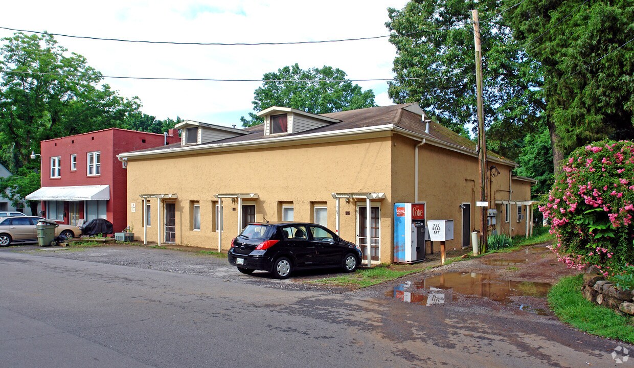 Foto principal - 707-715 Cates St