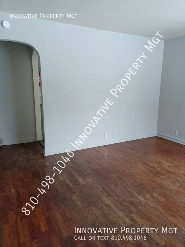 Foto del edificio - 2213 Savoy Ave