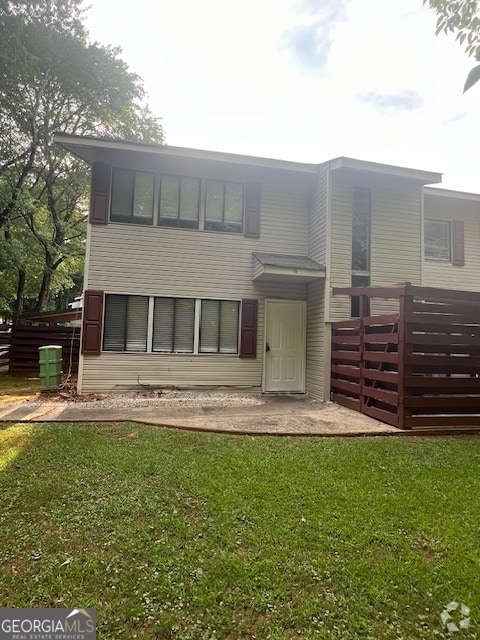 Building Photo - 7560 Taylor Rd