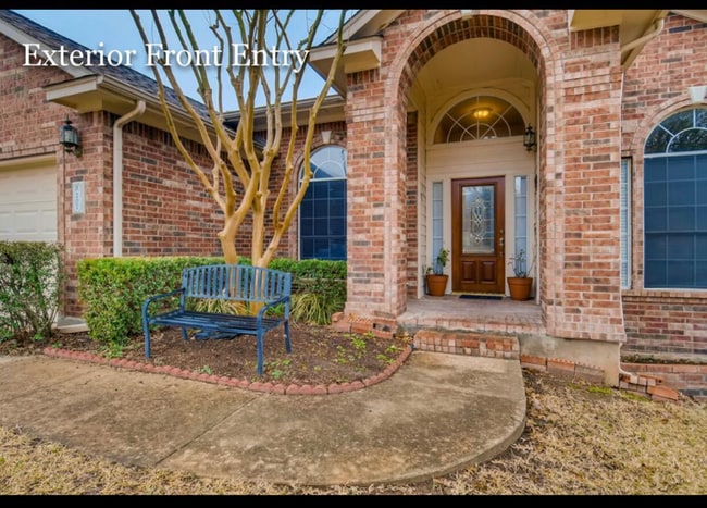 Building Photo - 207 Chesapeake Bay Ln N