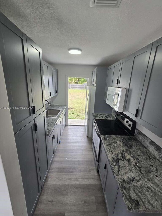 Foto del edificio - 26633 SW 138th Ct