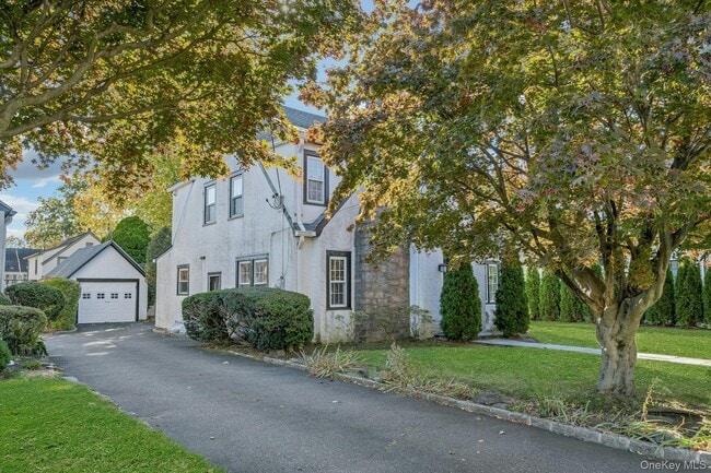 Foto del edificio - 164 Nelson Rd