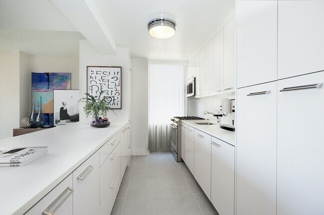 KITCHEN - 55 Jane St