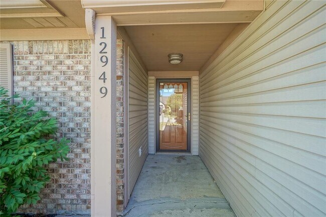 Building Photo - 12949 Shandon Ln