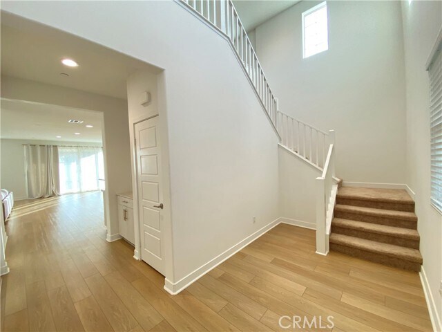 Building Photo - 5732 California Cir