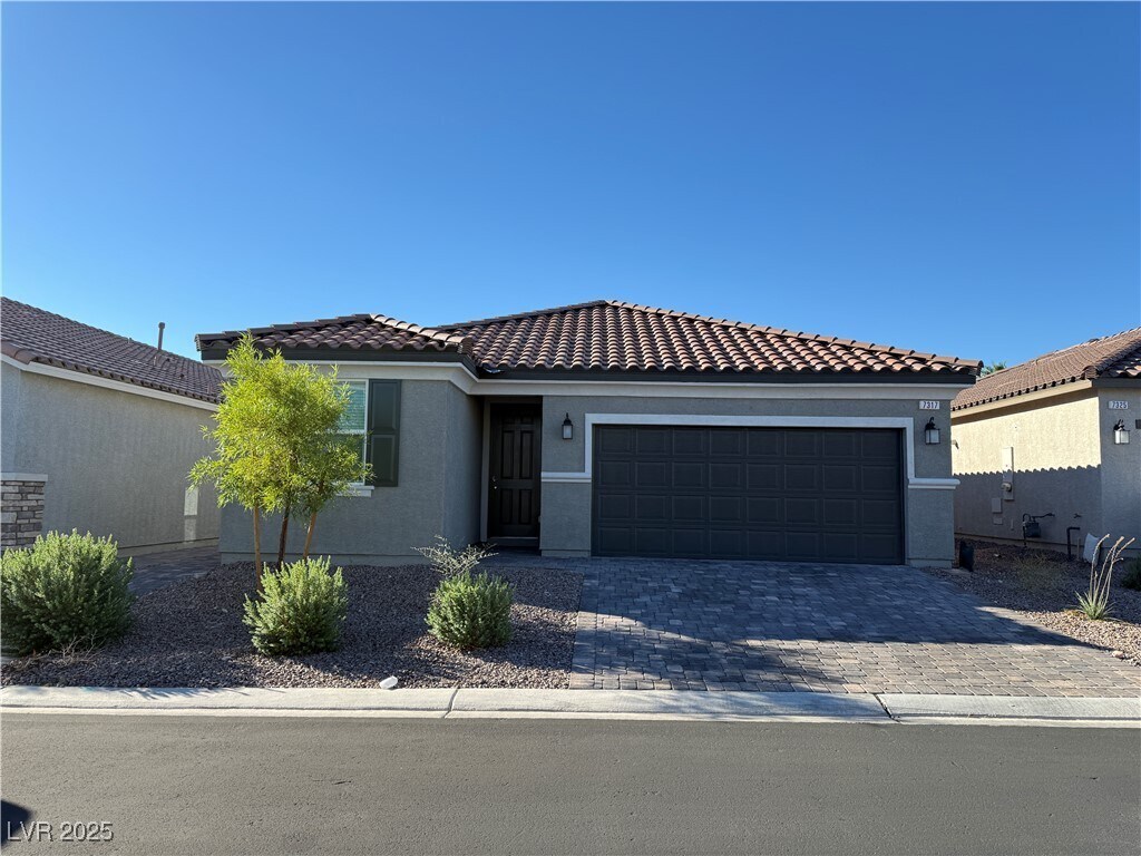 Foto principal - 7317 Copper Grove Ave