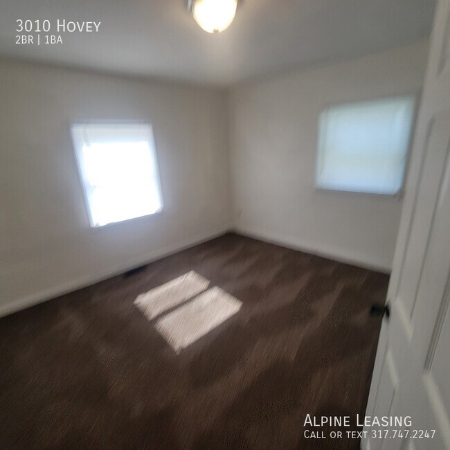 Building Photo - 3010 Hovey-