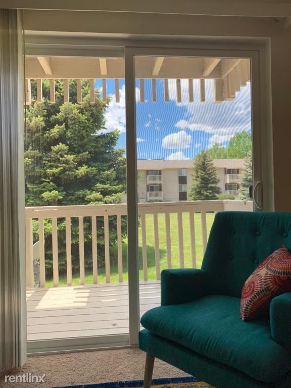 Building Photo - 2 br, 1.5 bath Apartment - 2747 Glenwood Ct