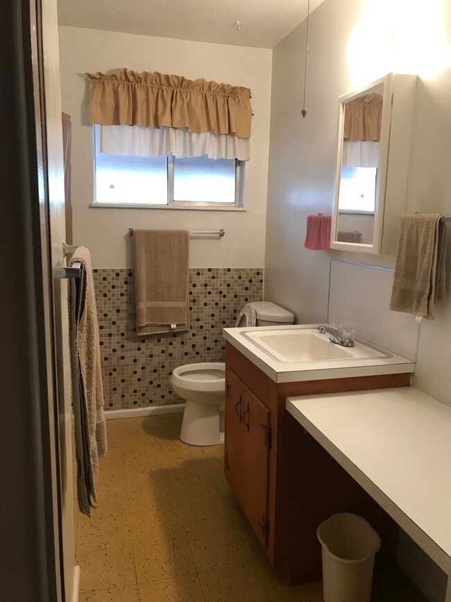 Foto del edificio - 4559 Ve Ave