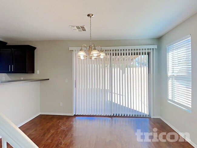 Building Photo - 2810 S 65th Ave