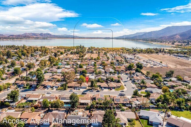 Foto del edificio - 3 br, 2 bath House - 1110 Buchanan St