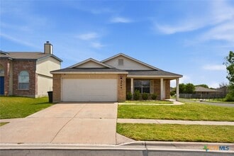 Building Photo - 2900 Blackburn Dr