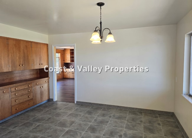 Foto del edificio - River Road Property for RENT!!!