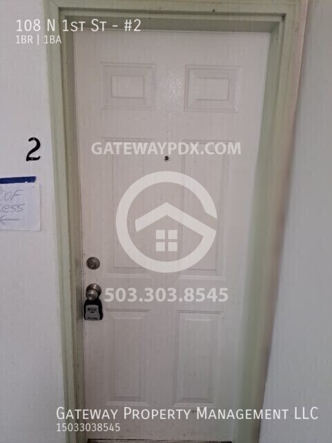 Foto del edificio - 108 N 1st St