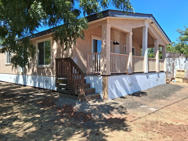 Building Photo - 2652 CA-70
