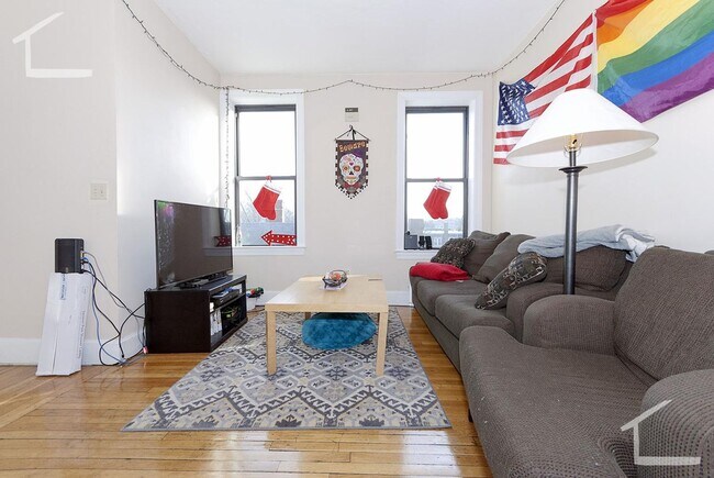 Photo - 7 Highgate St Apartment