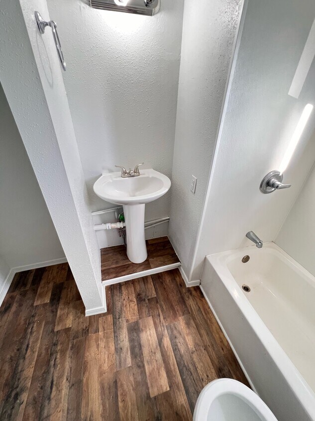 Foto principal - 4509 Vulcan Ave