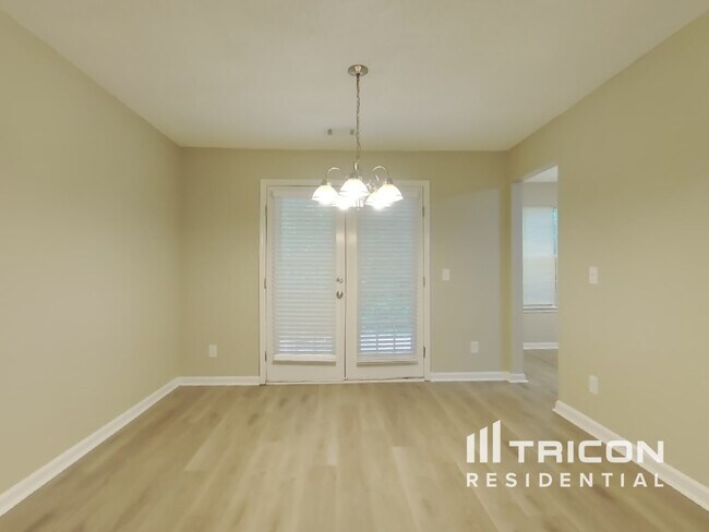 Building Photo - 215 Winterville Dr