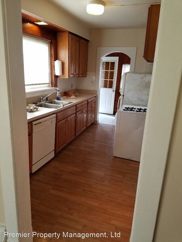 Foto principal - 4 br, 1 bath House - 1398 Washington Blvd