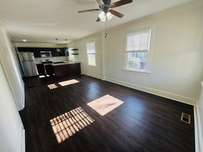 Foto del edificio - 105 Moultrie St