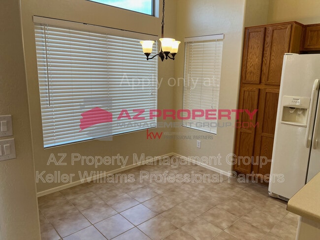 Building Photo - 13718 W Berridge Ln