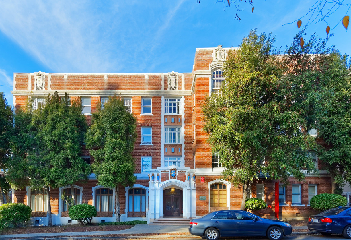 Primary Photo - Bishop Berkeley Apartments