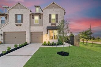 Building Photo - 6579 Scarlet Pond Ln