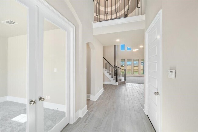 Building Photo - 2118 Germander Ln