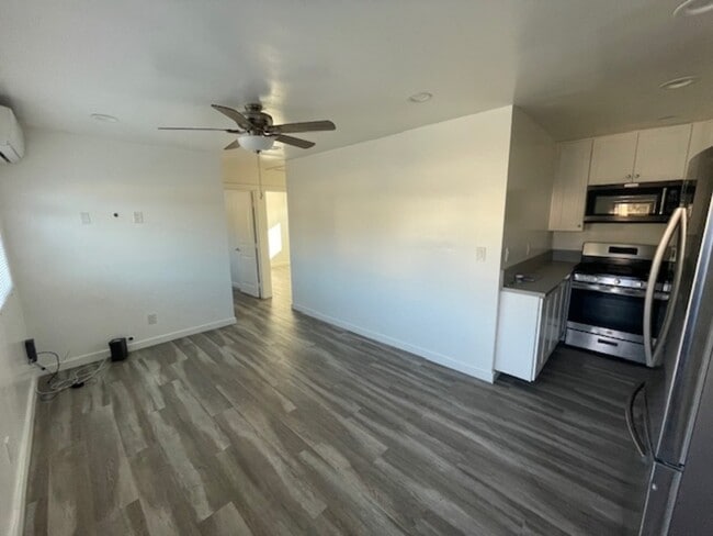 Building Photo - 1314 Scott Dr