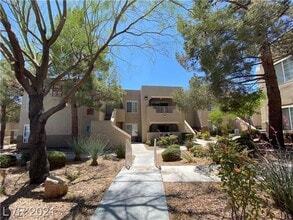 Building Photo - 1901 Desert Falls Ct