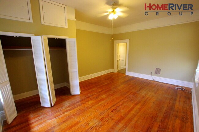 Bedroom - 1277 Carr Ave