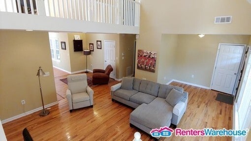 Building Photo - 1498 Deerwood Dr