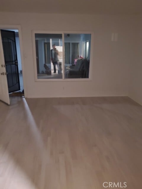 Foto del edificio - 5847 Cherry Ave