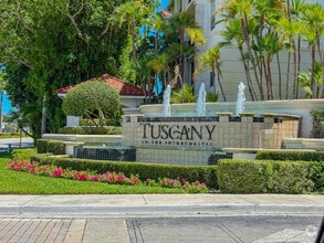 Building Photo - 2412 Tuscany Way