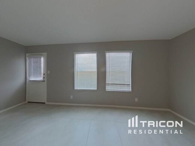 Building Photo - 1411 Dovekie Drive Forney TX