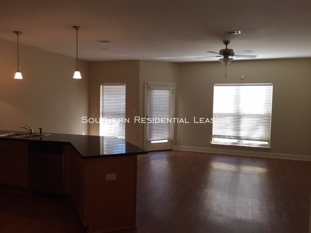 Foto del edificio - 515 Arbor Lake Dr. Crestview FL ~ by Southern
