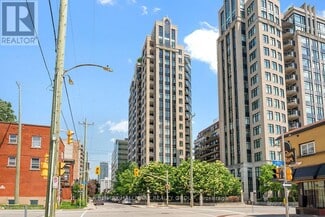 Building Photo - 235-235 Kent St