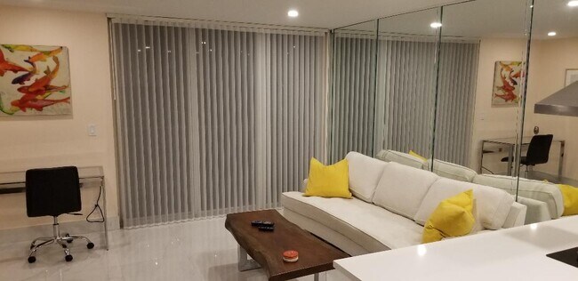 Foto del edificio - 209 N Fort Lauderdale Beach Blvd