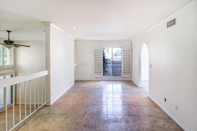 Building Photo - Modern Elegance Meets Calabasas Comfort