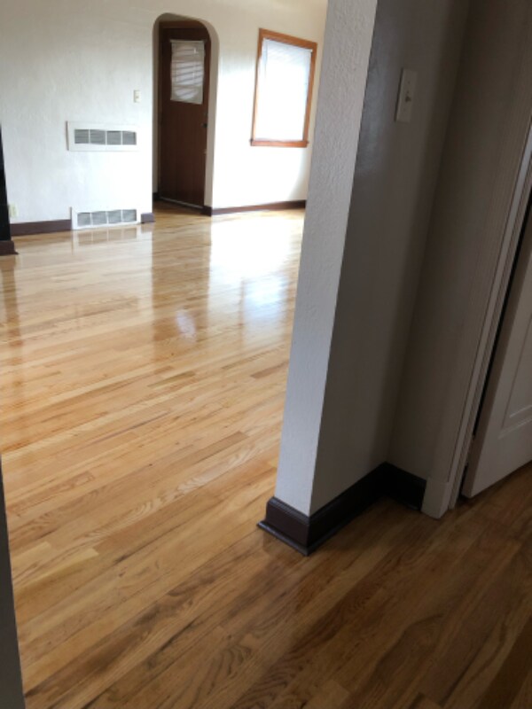 Foto del edificio - 4006 Canyon Lake Dr