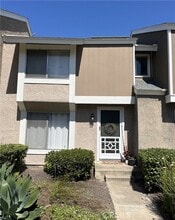 Building Photo - 44 Briarwood