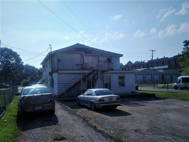 Rear and side - 19th Street Apartments